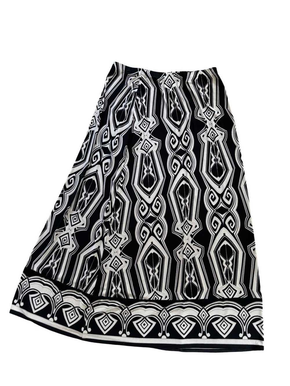 Chico’s Travelers Geometric Tribal Maxi Skirt Slinky Sz 2/L Black Gray Knit